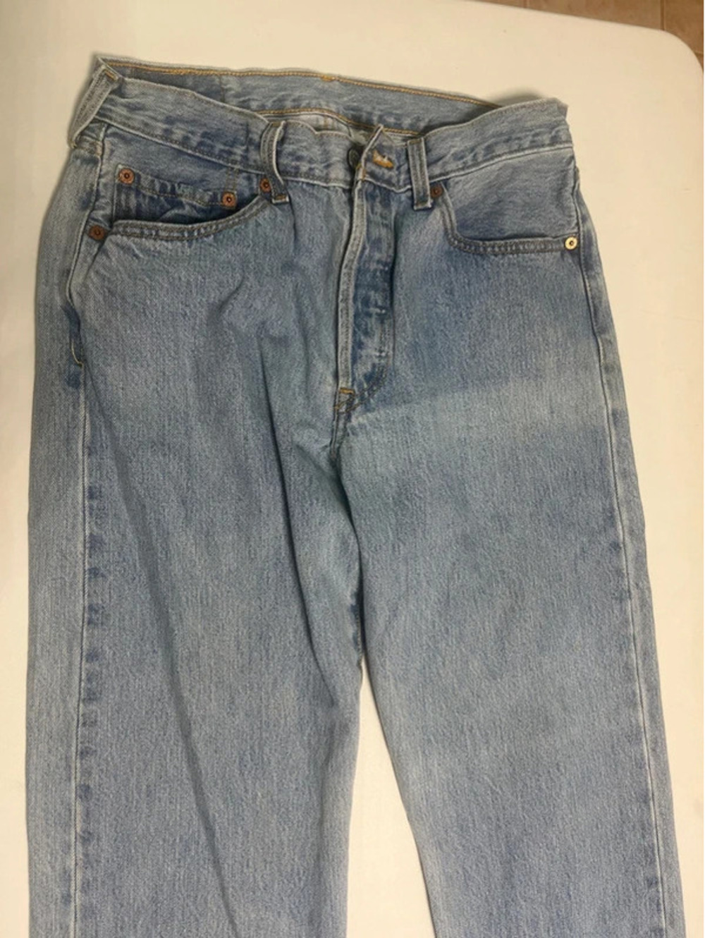 0027 Levi's 501 Straight Leg Jeans | Light Wash W32 L30
